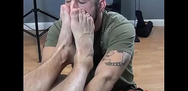  Beefy homo Dog relaxed with passionate toe sucking